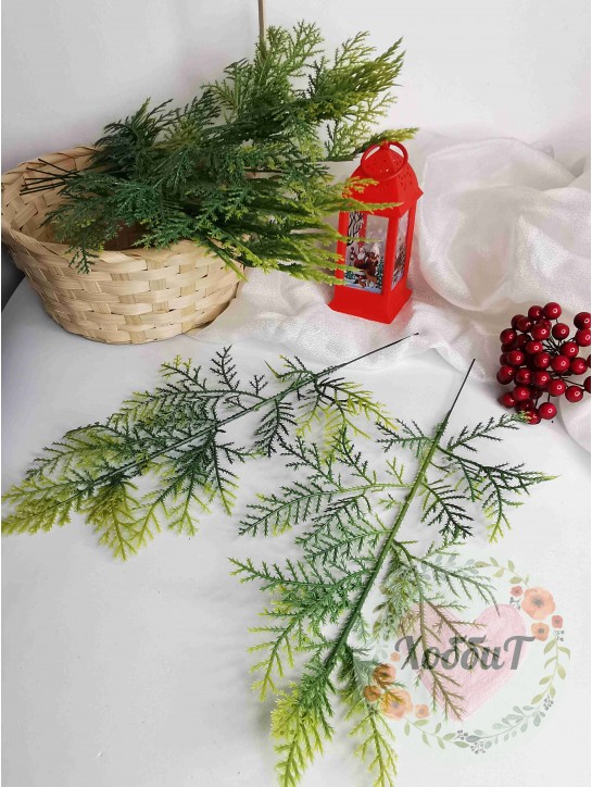 Веточка "Еловая. Туя" 30см (зелено-салатовый)